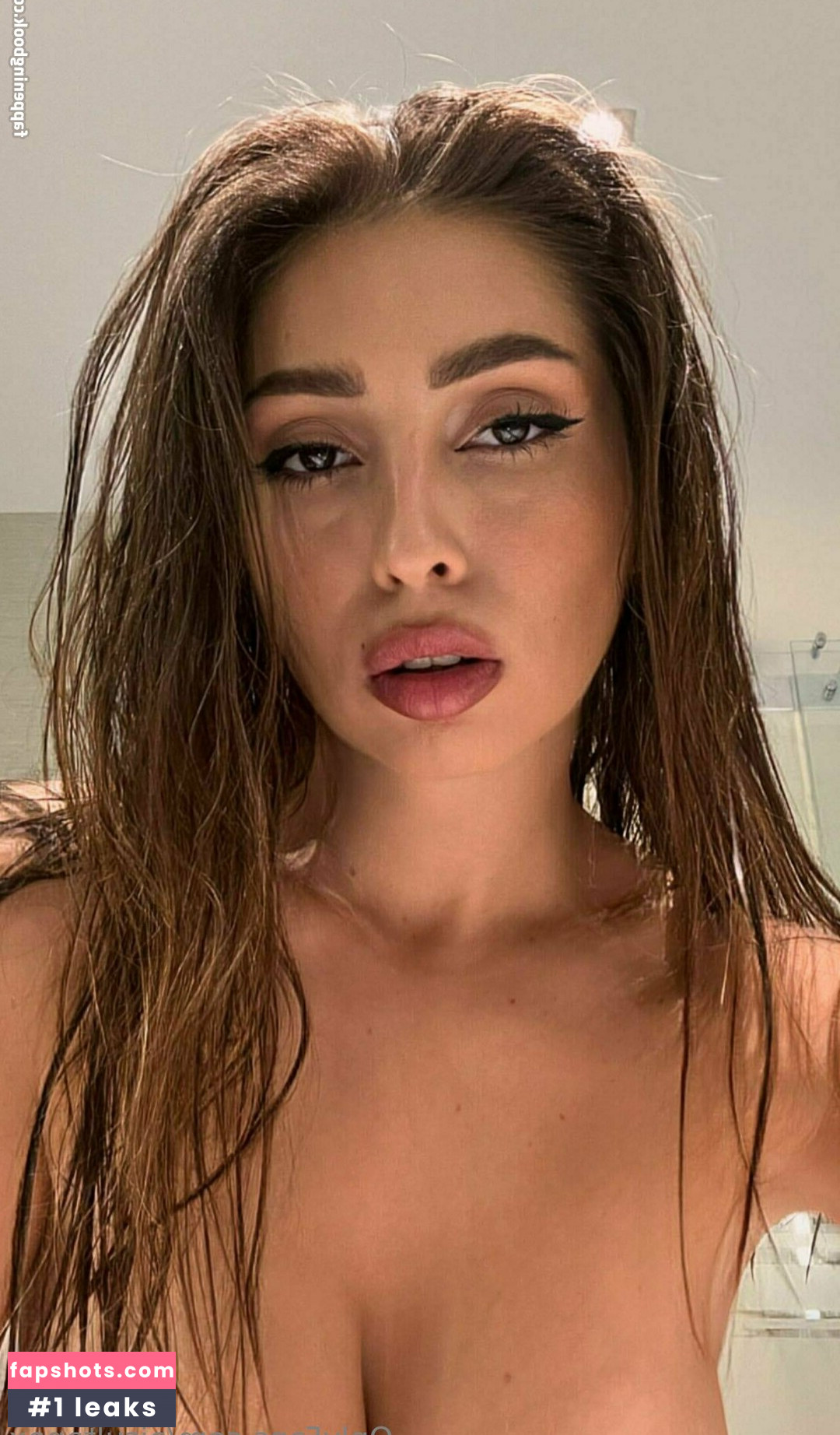 aisux gallery photo #65