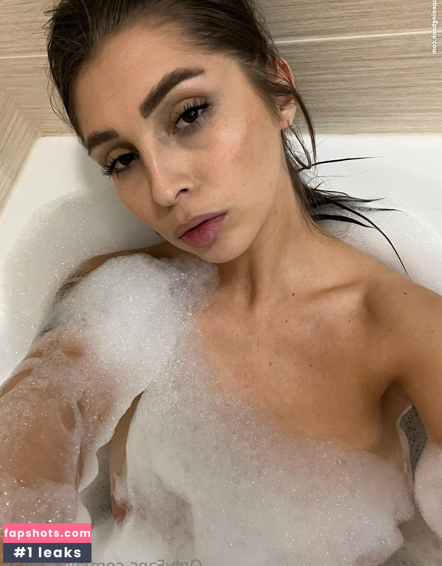 aisux gallery photo #74