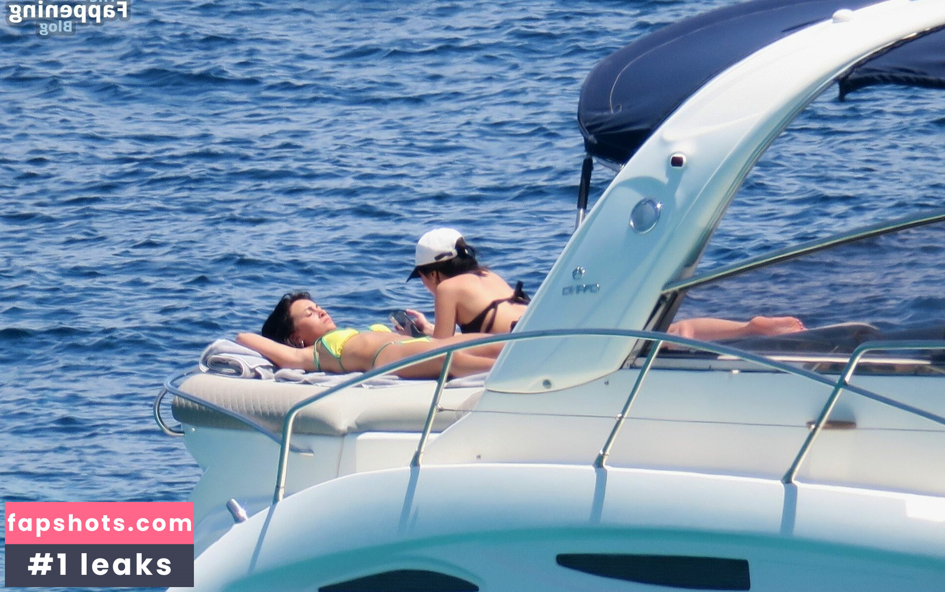 Aitana gallery photo #40