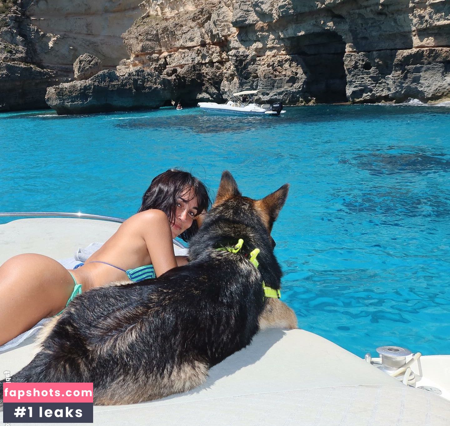 Aitana gallery photo #66