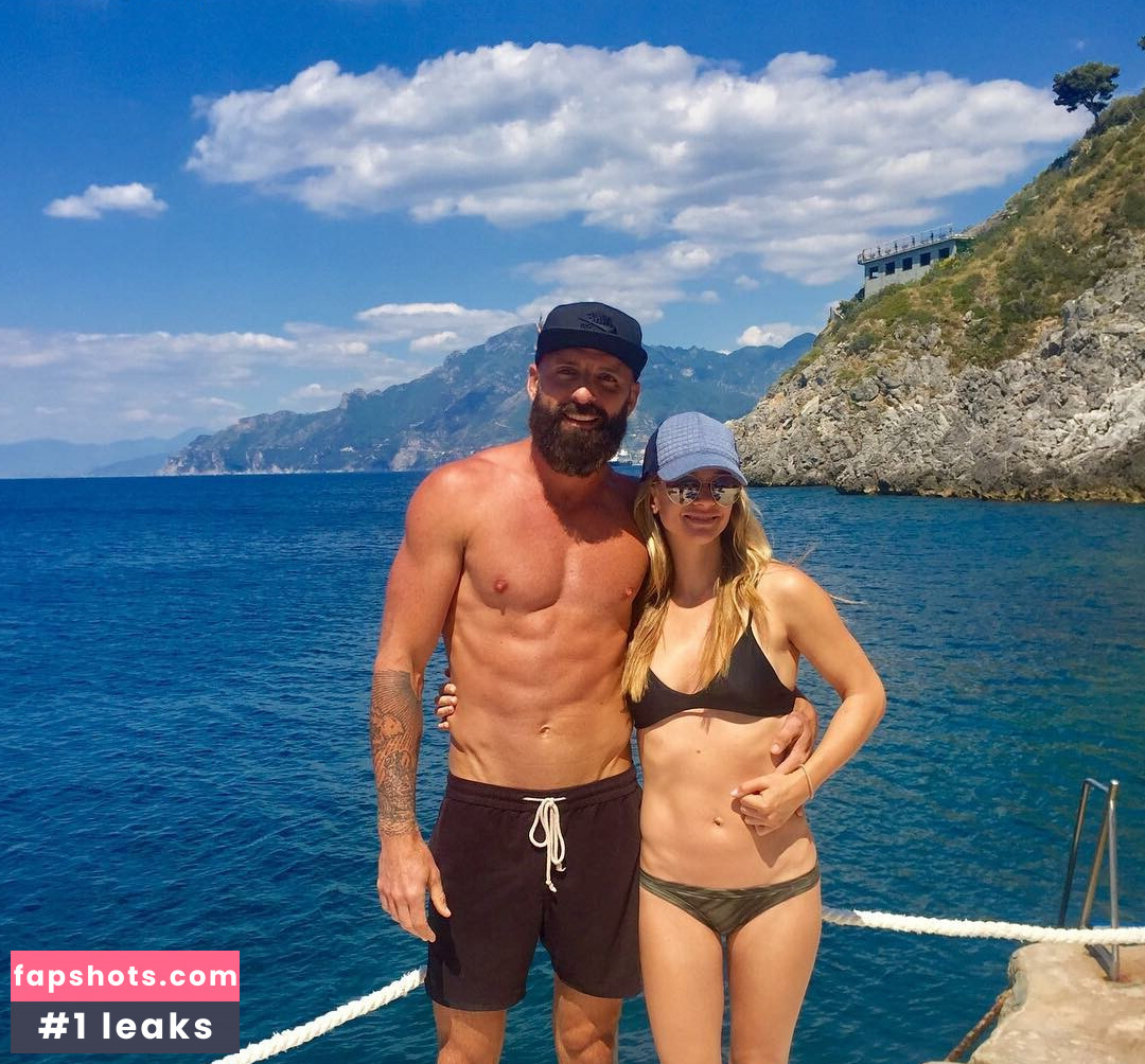 A.J. Cook gallery photo #12