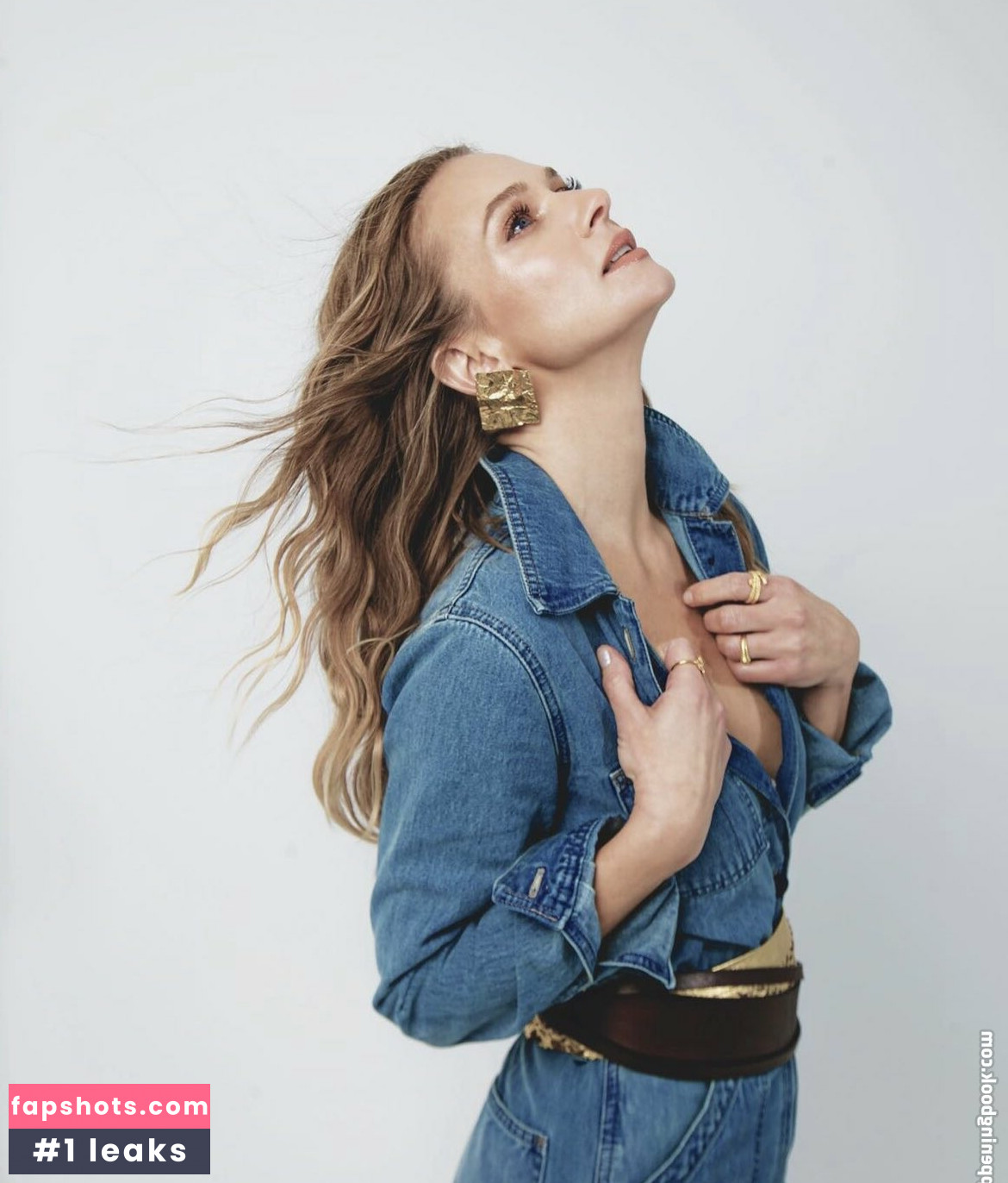 A.J. Cook gallery photo #9