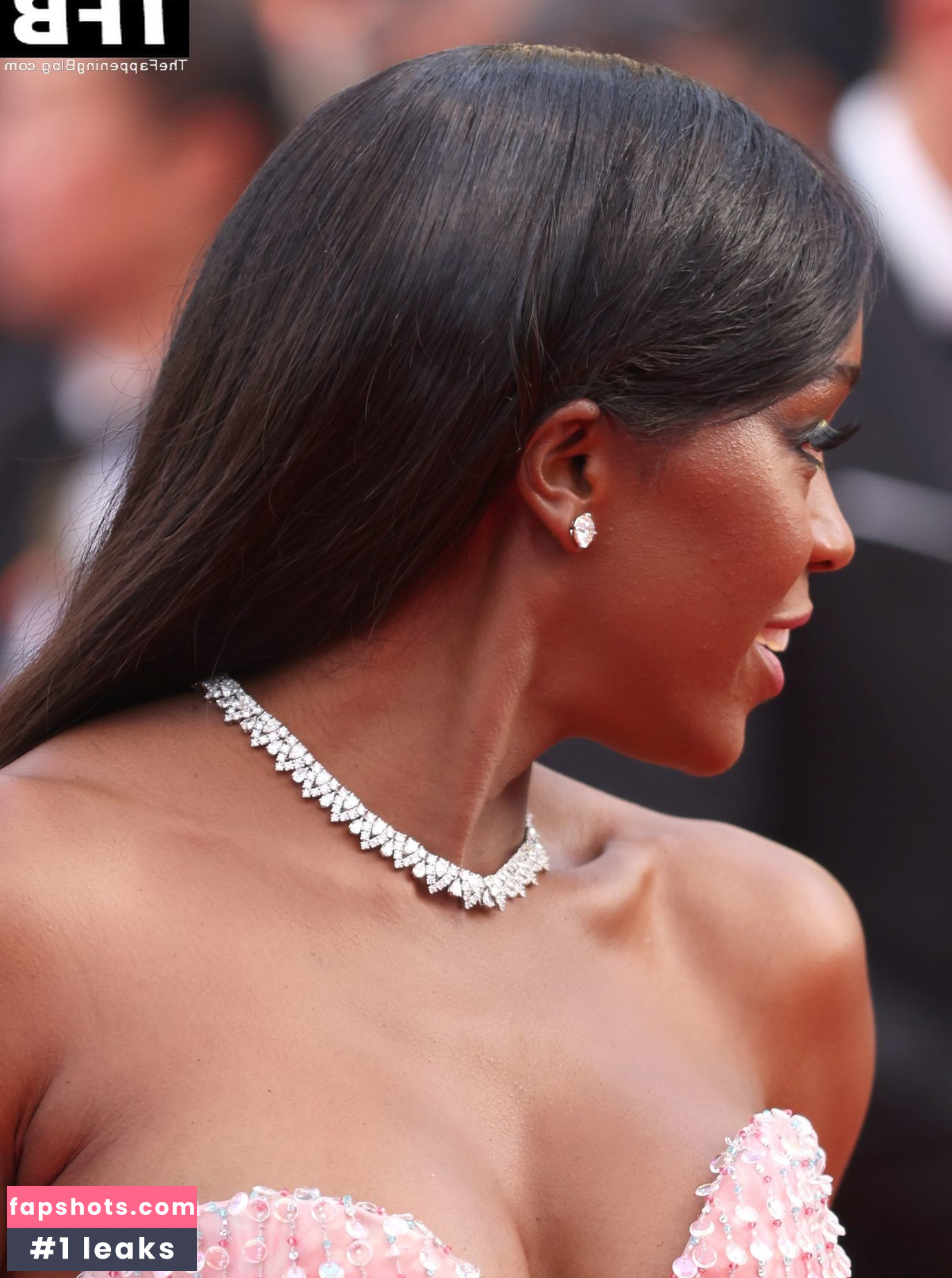 Aja Naomi King gallery photo #25