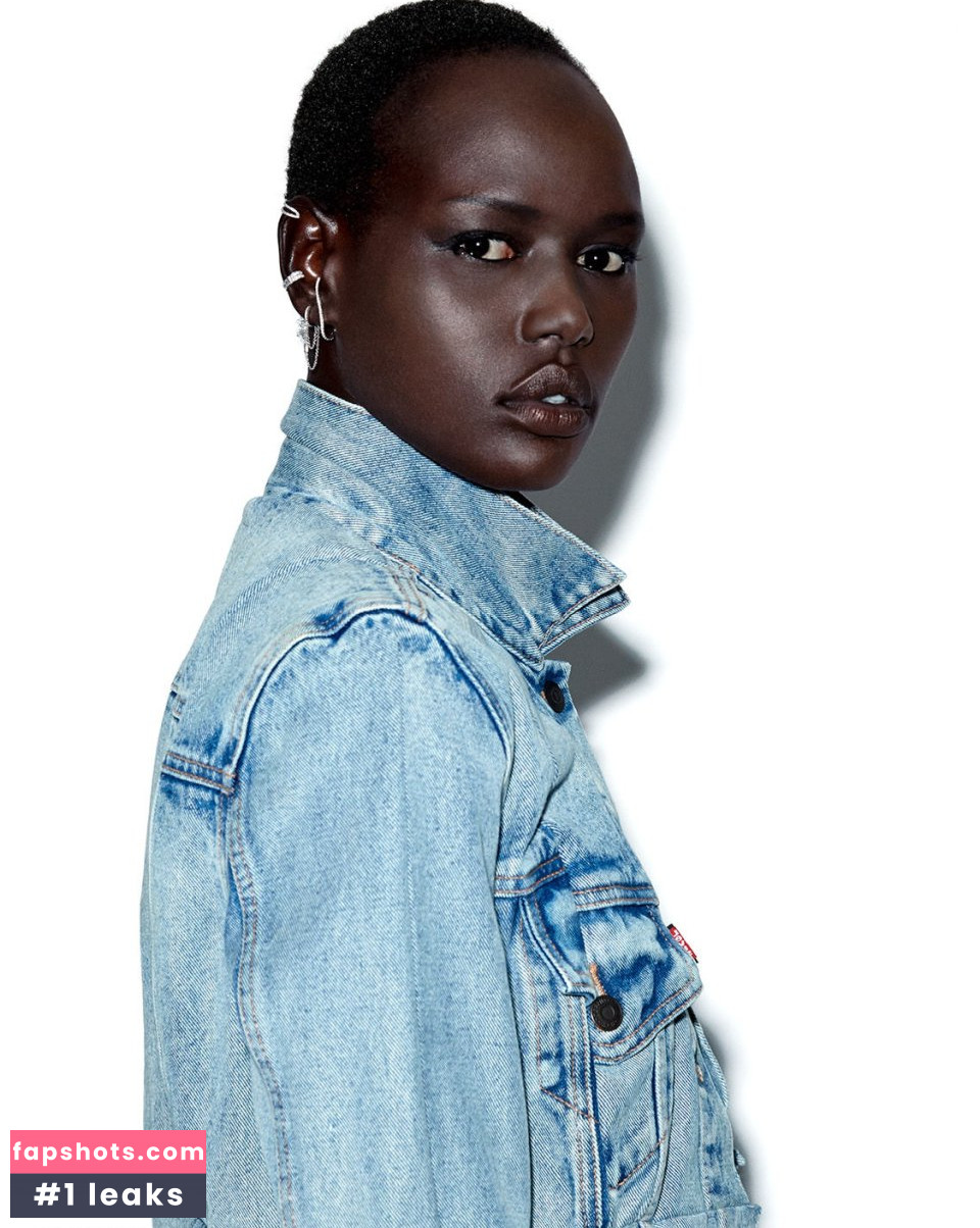 Ajak Deng gallery photo #17