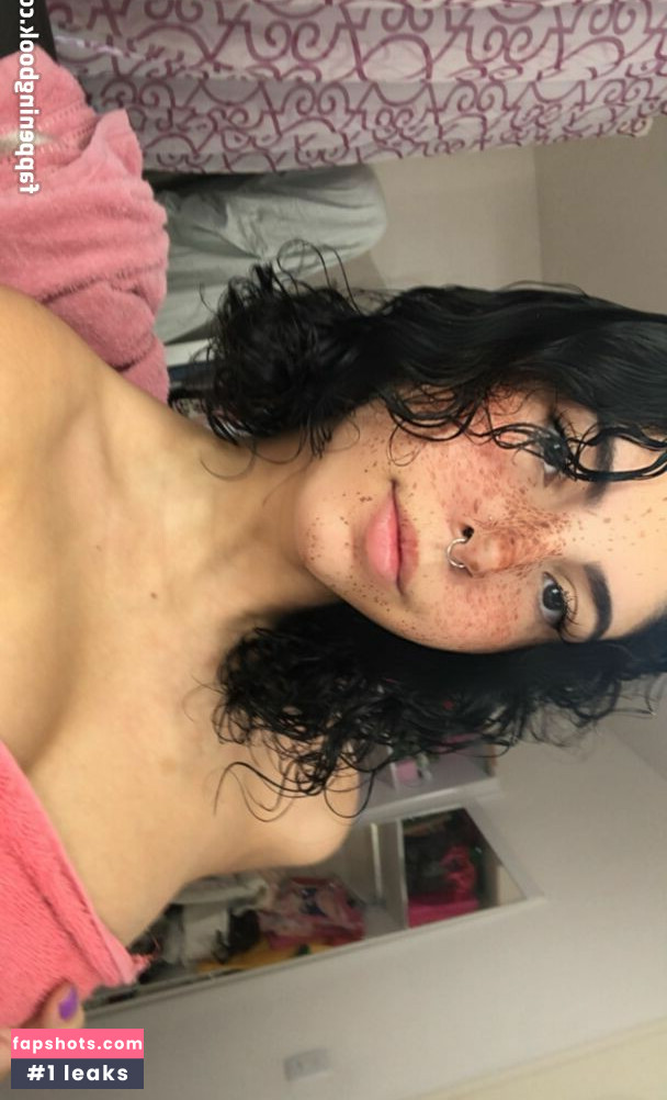 Ajassmine nude babe gallery