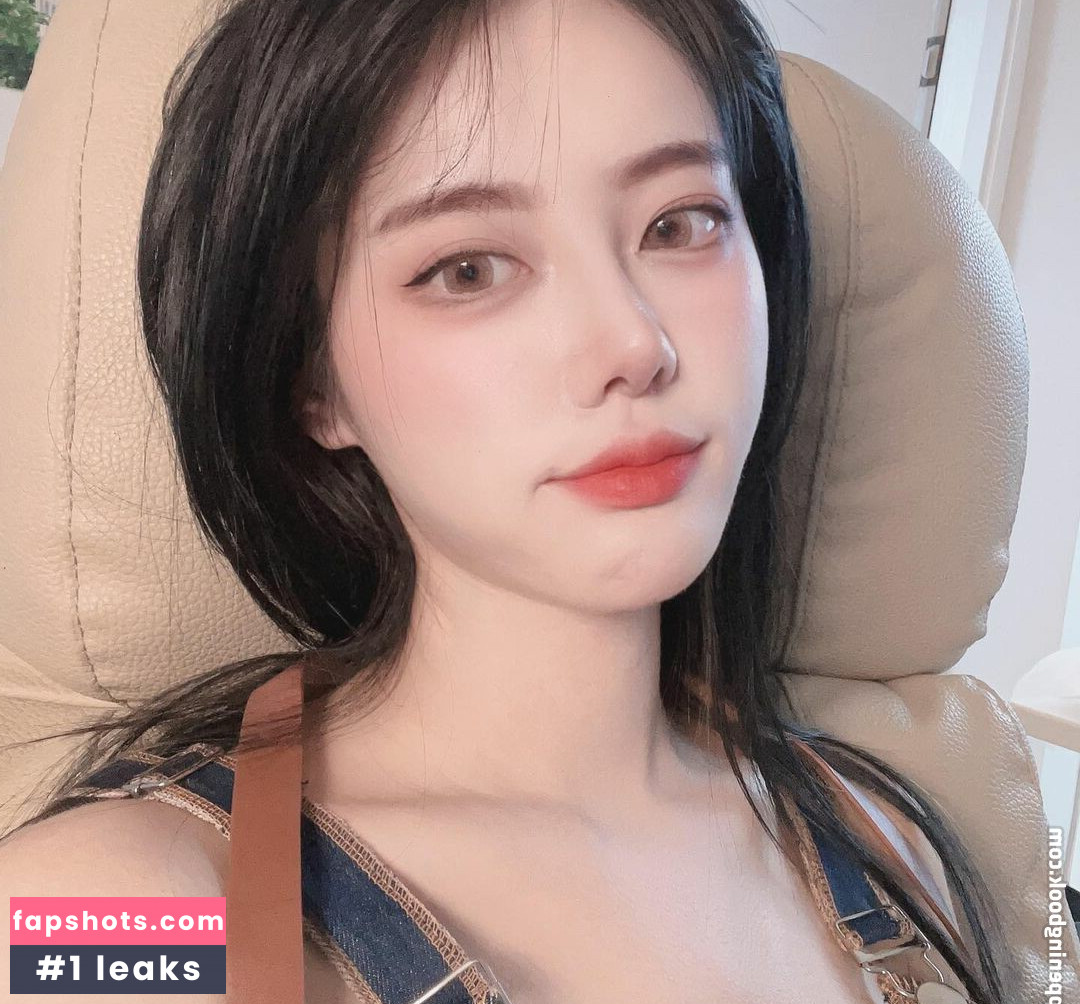 ajn2_ nude babe gallery