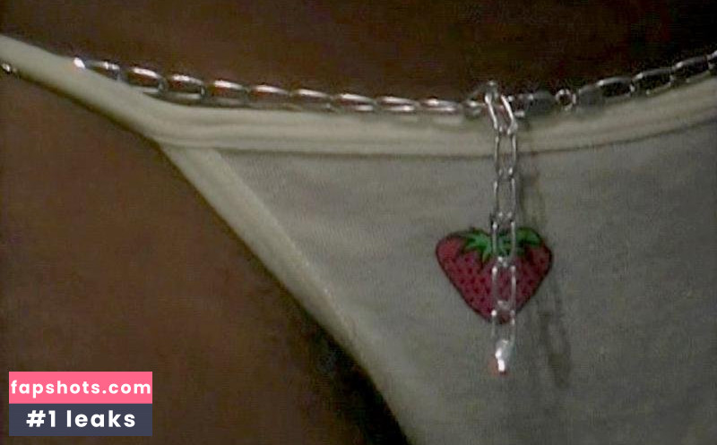 Ajubeka Adekoya gallery photo #3