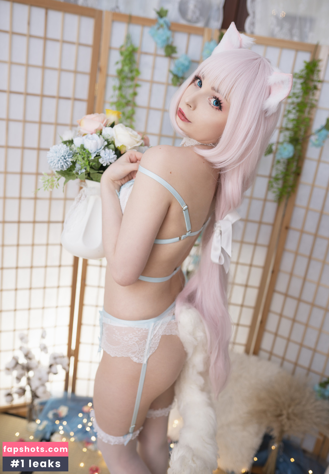 Akariia Cosplay gallery photo #63