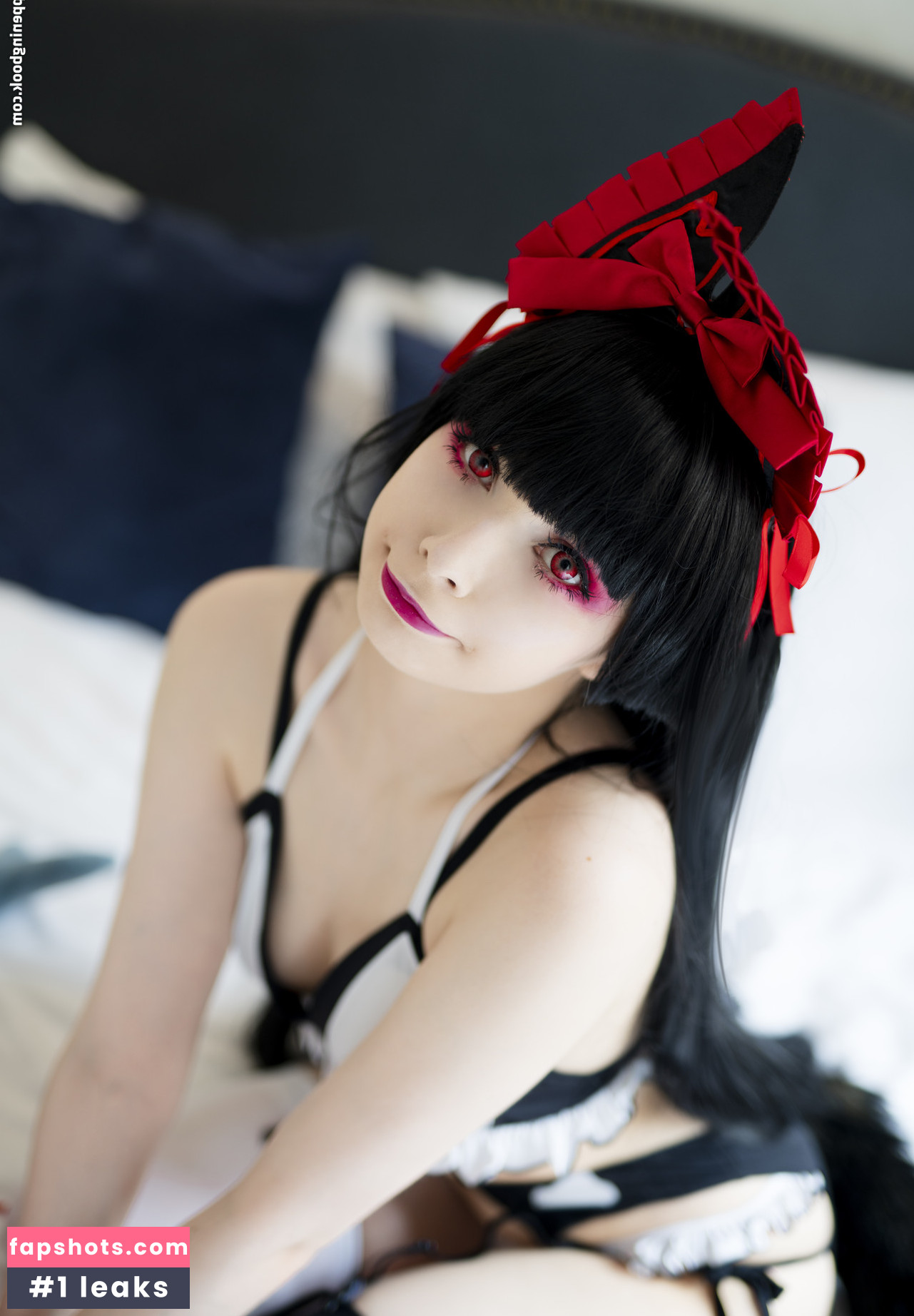 Akariia Cosplay gallery photo #65