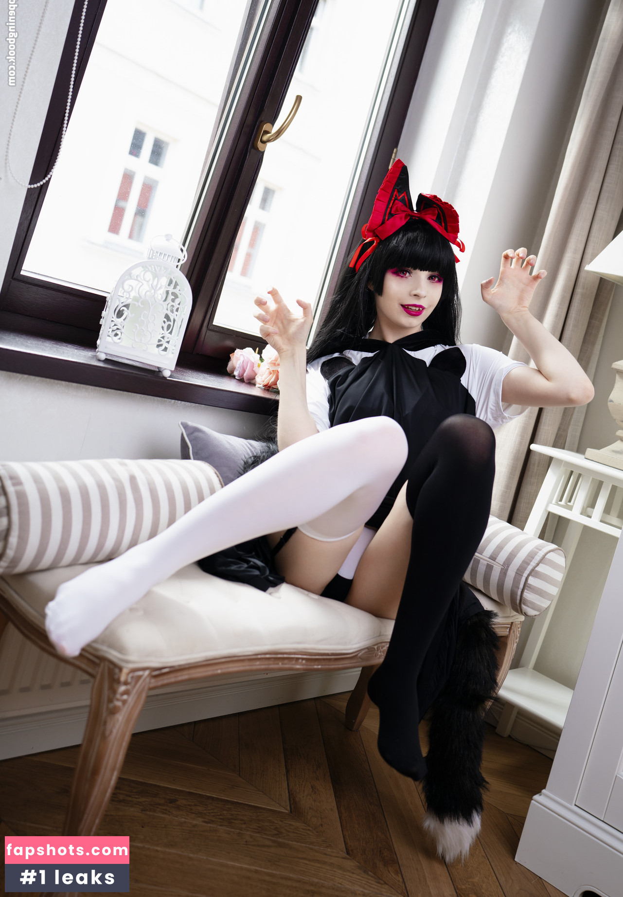 Akariia Cosplay gallery photo #70