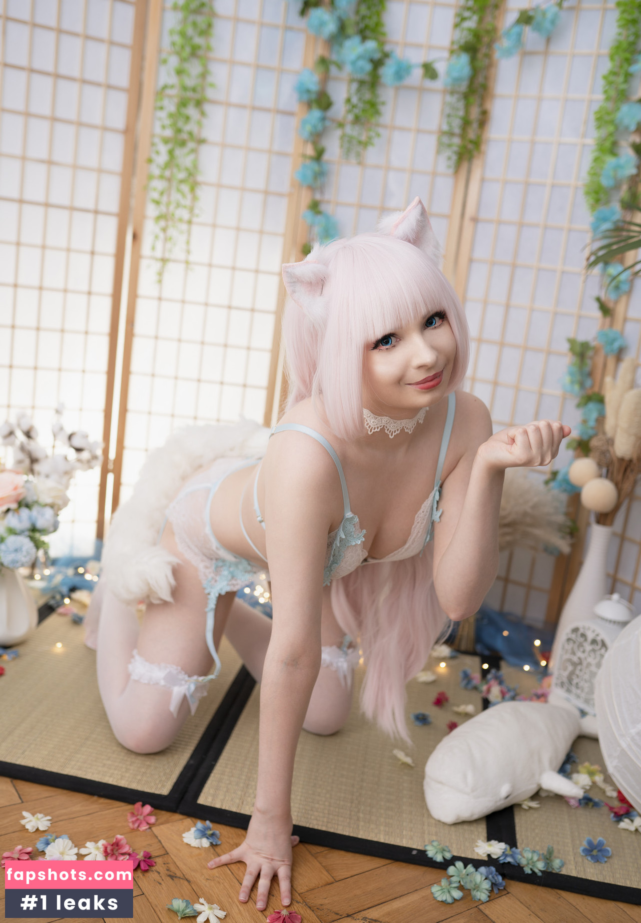 Akariia Cosplay gallery photo #74