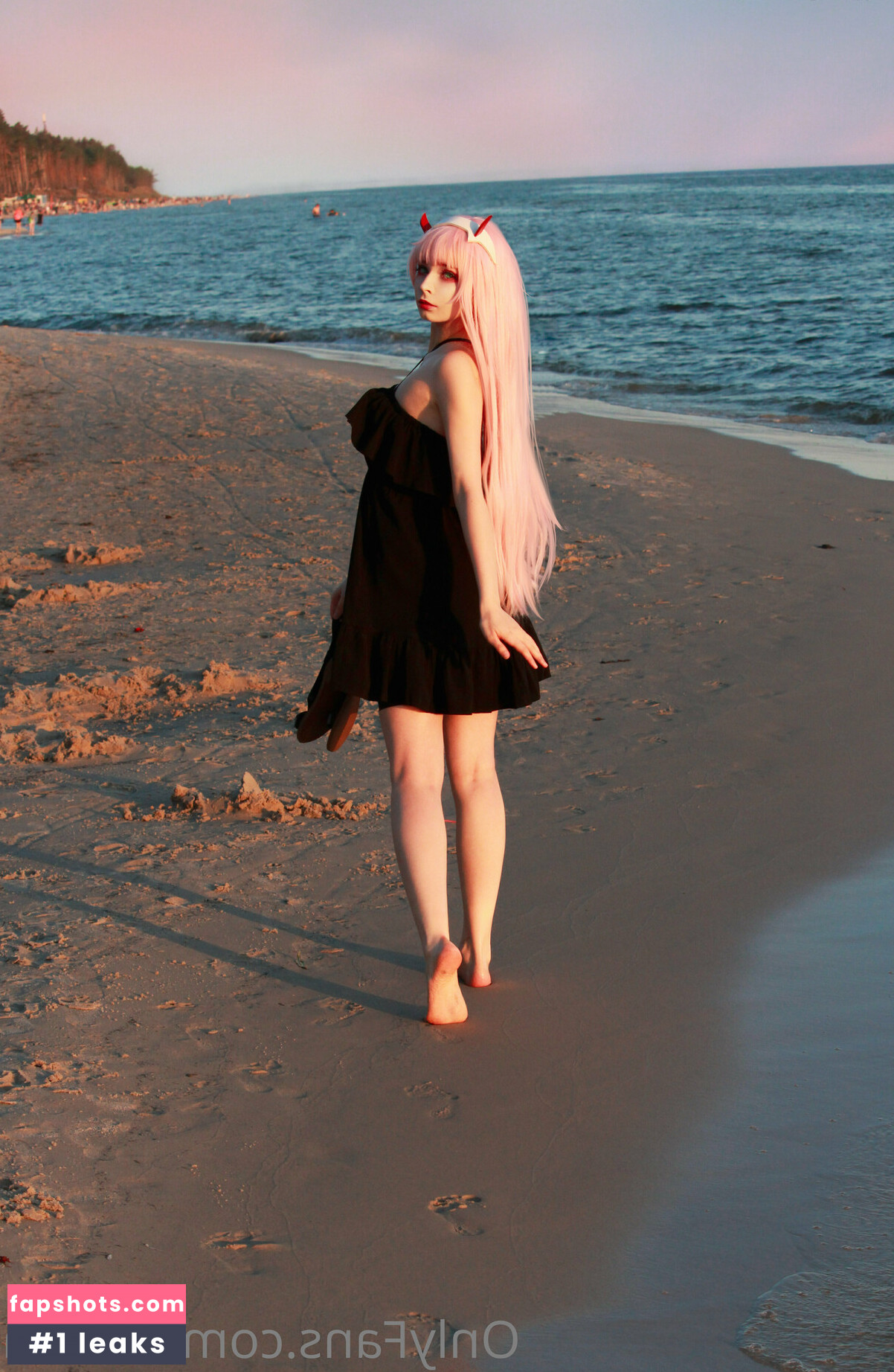 akariia gallery photo #11