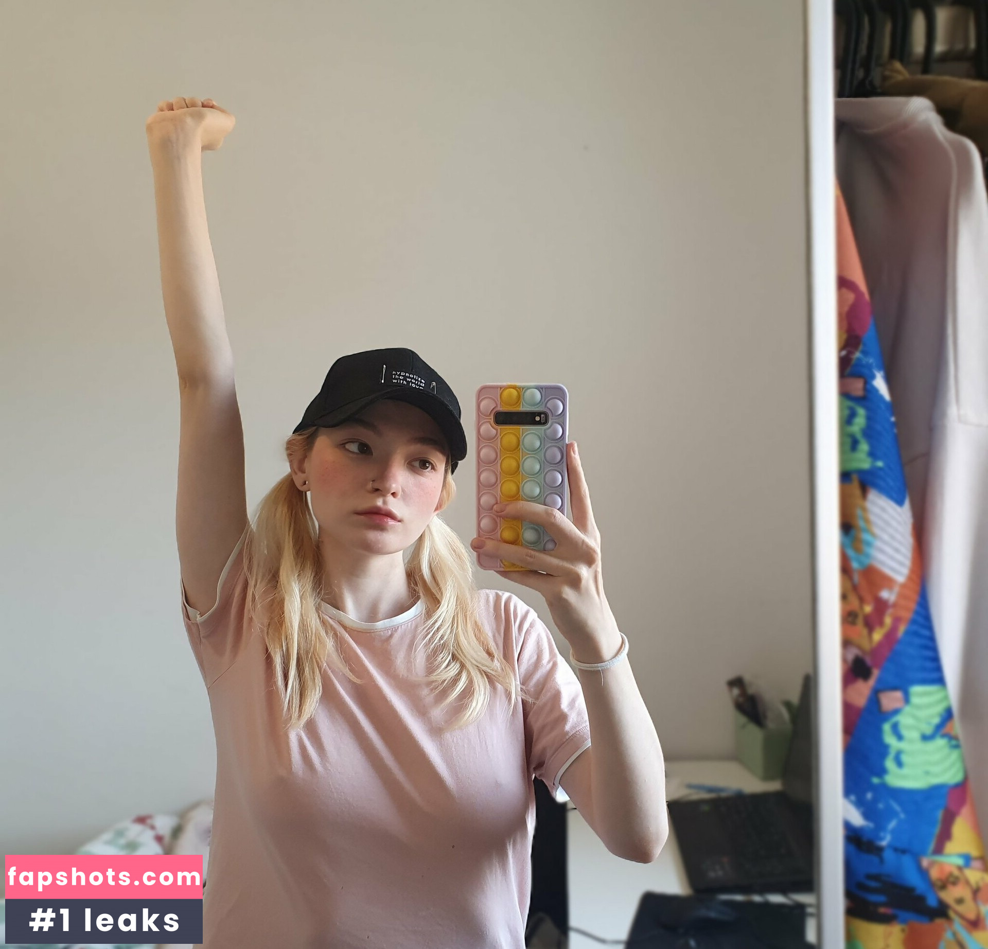 akchoriii Nahé úniky fotek pouze od fanoušků #18 - Fapshots