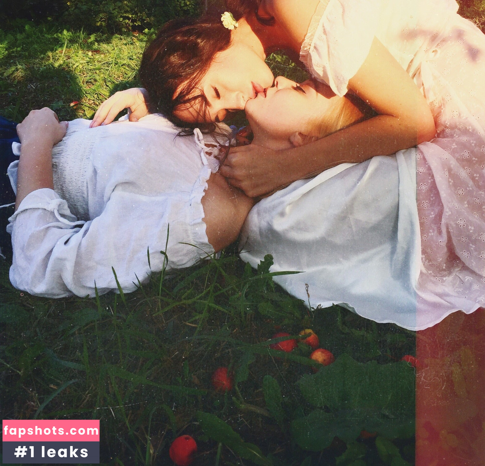 akemi013 gallery photo #21