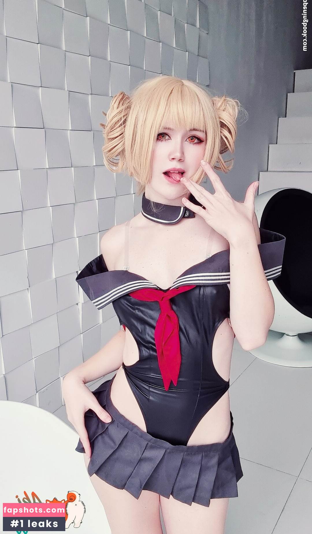 aki_puff gallery photo #4