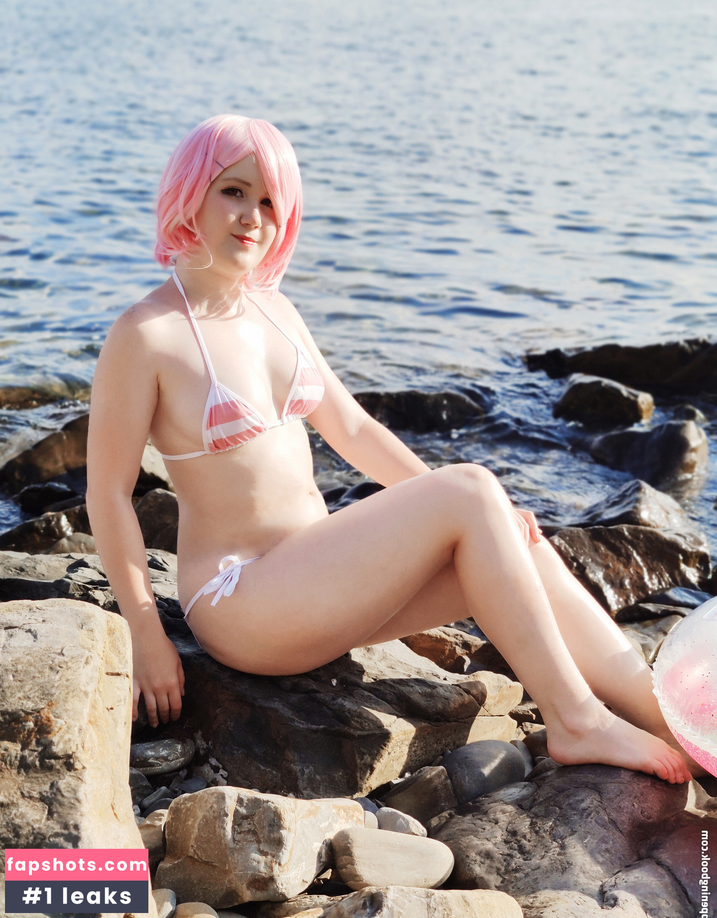 aki_puff gallery photo #83