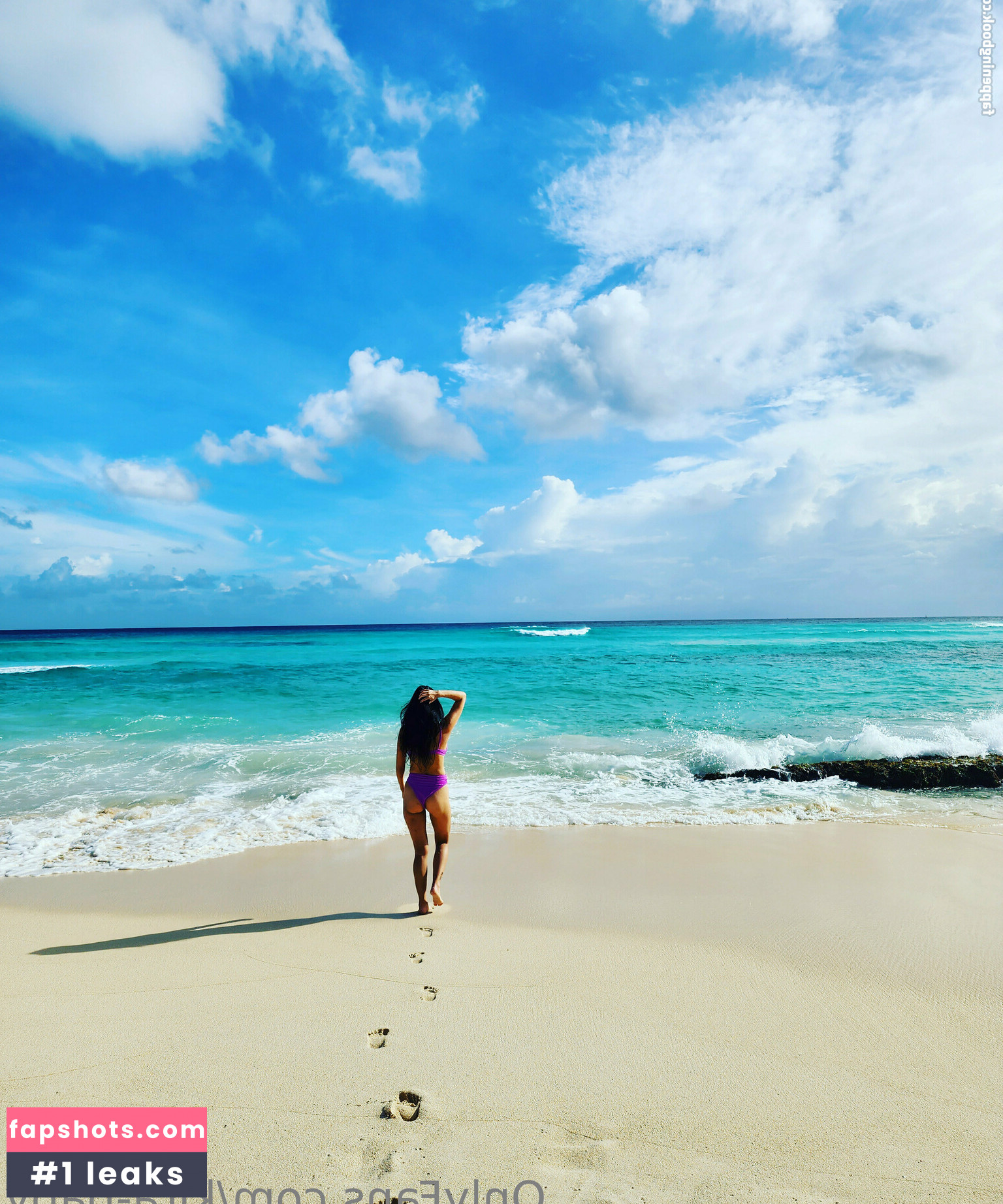 Akira Love Nude Leaks OnlyFans Photos #8 - LeakJerk