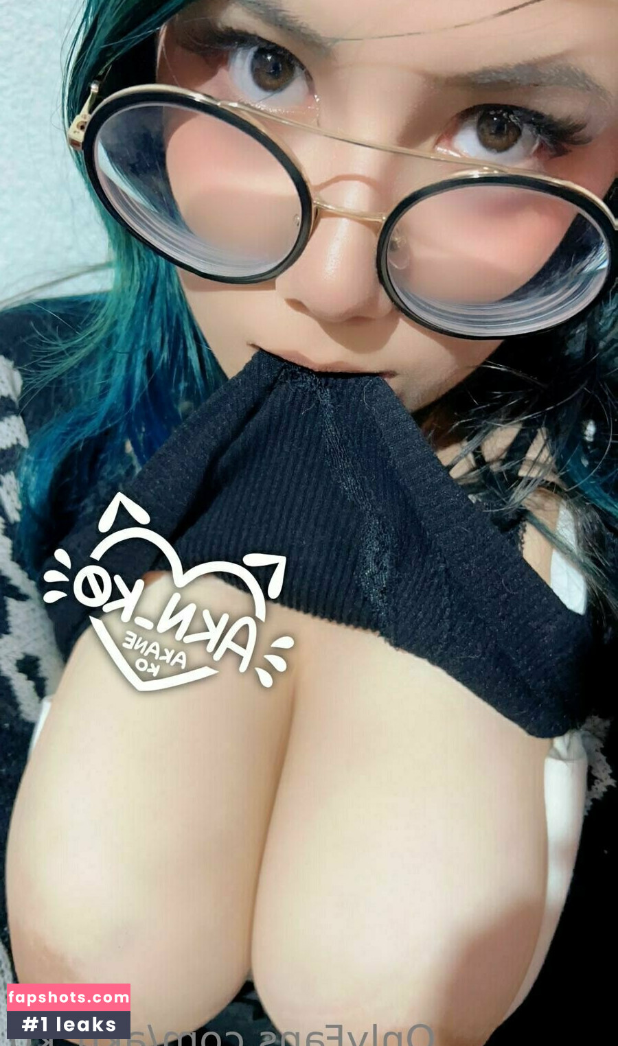 akn_k0 Filtración Desnuda OnlyFans Foto #41 - Fapshots