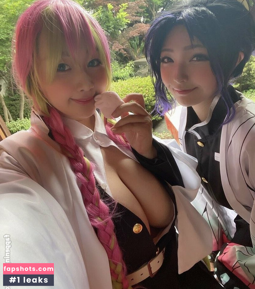 Akopai nude babe gallery