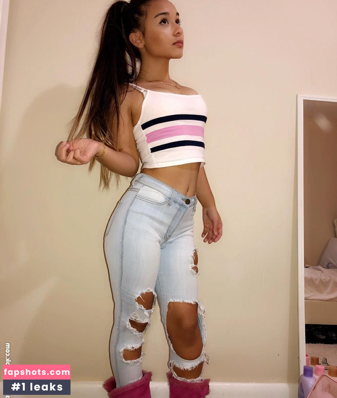 Alahna Ly gallery photo #90