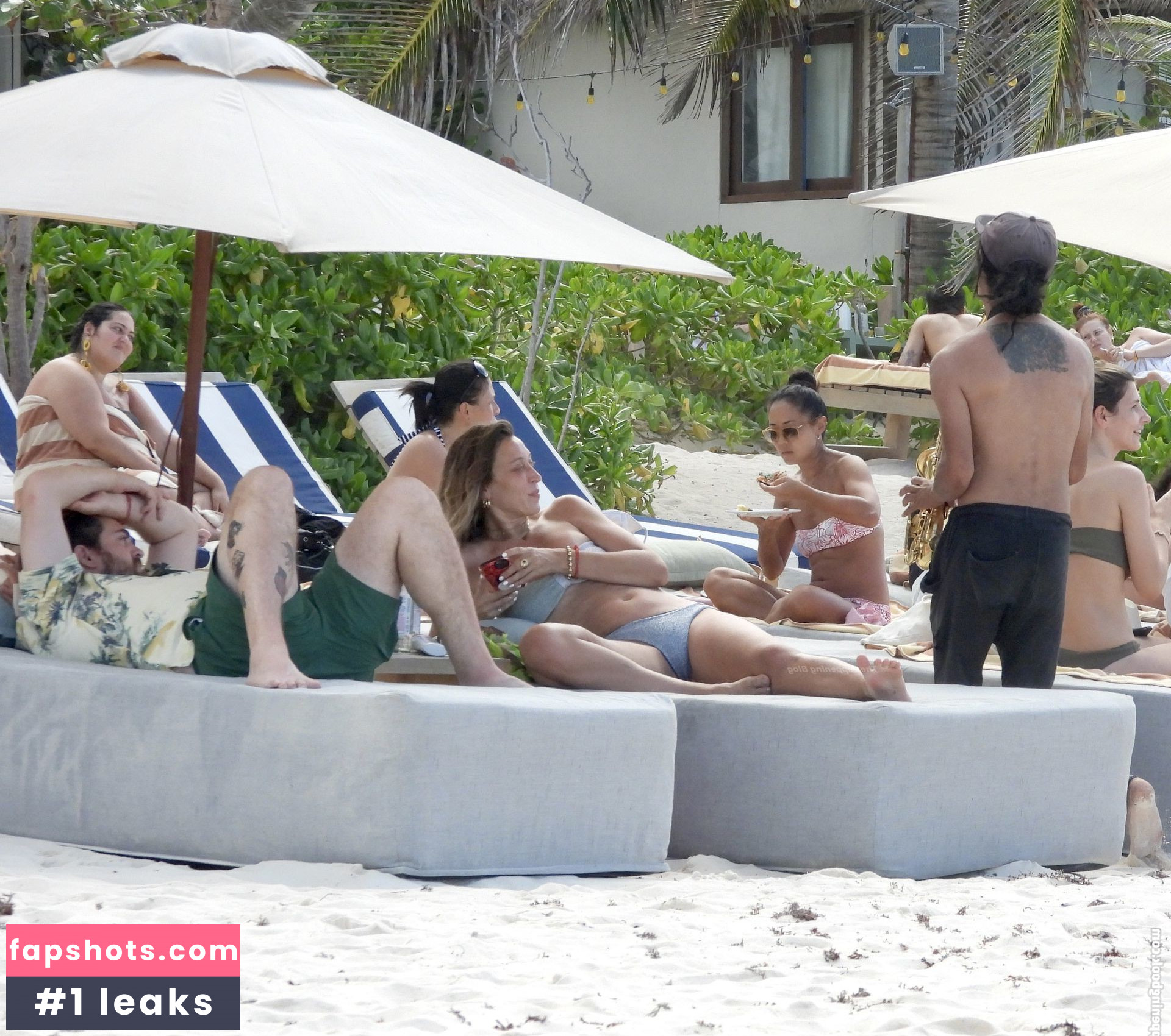 Alana Hadid gallery photo #12