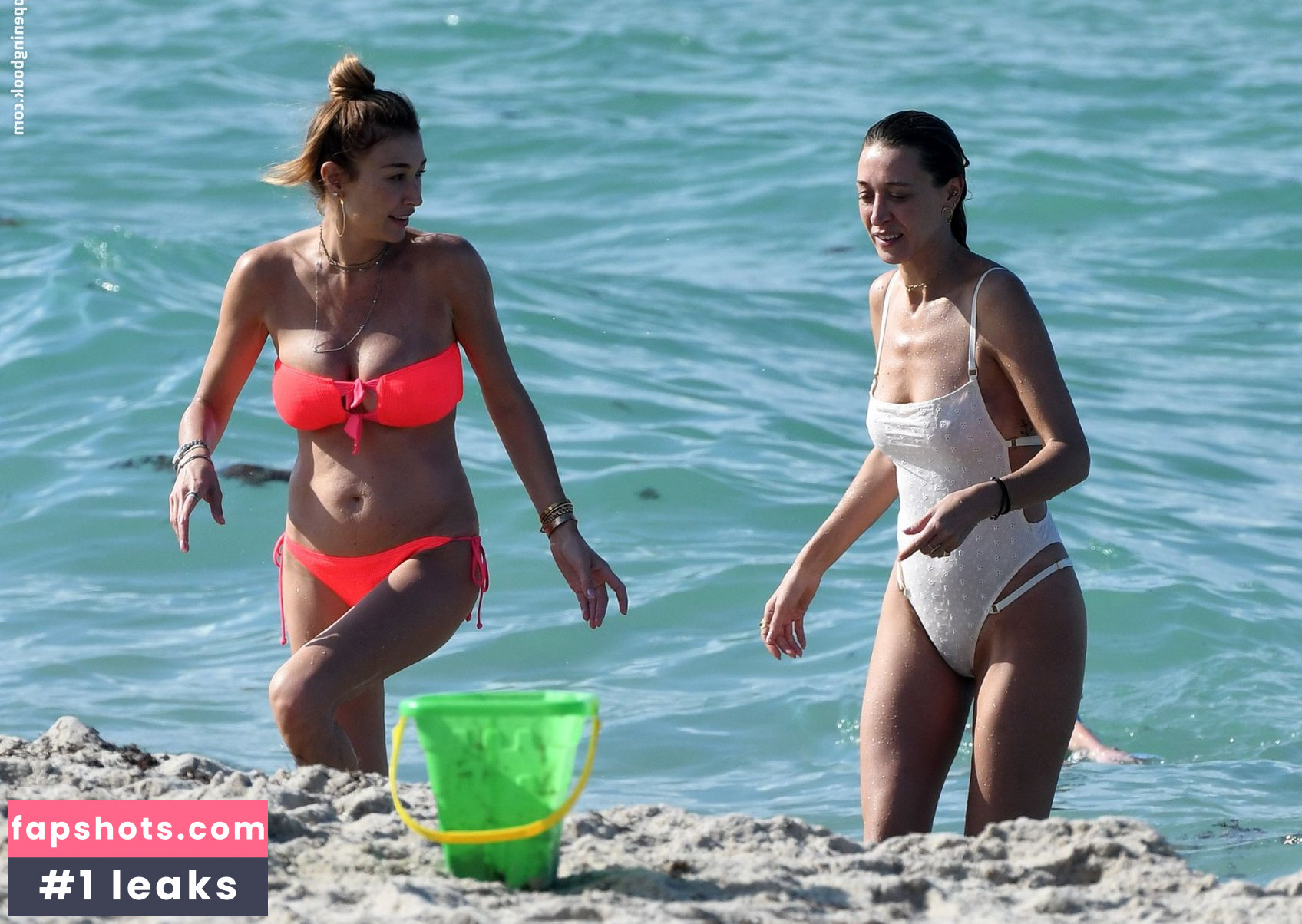 Alana Hadid gallery photo #56