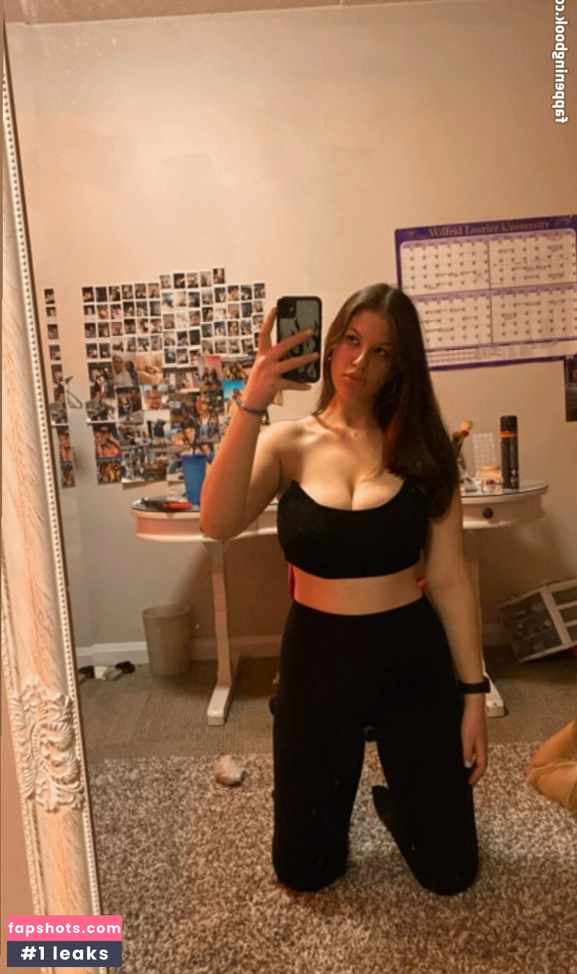 Alana Z gallery photo #21