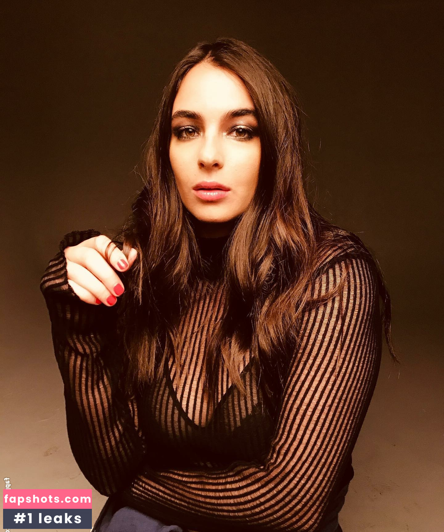 Alanna Masterson gallery photo #18