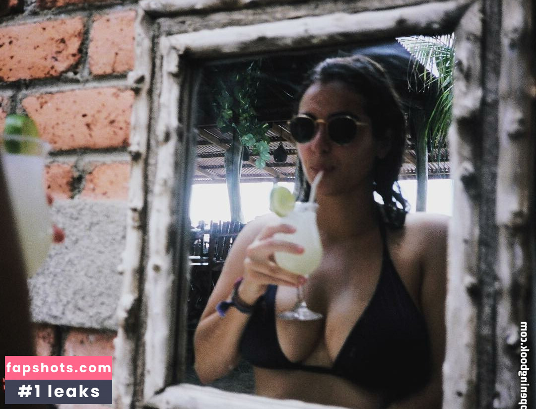 Alanna Masterson gallery photo #8