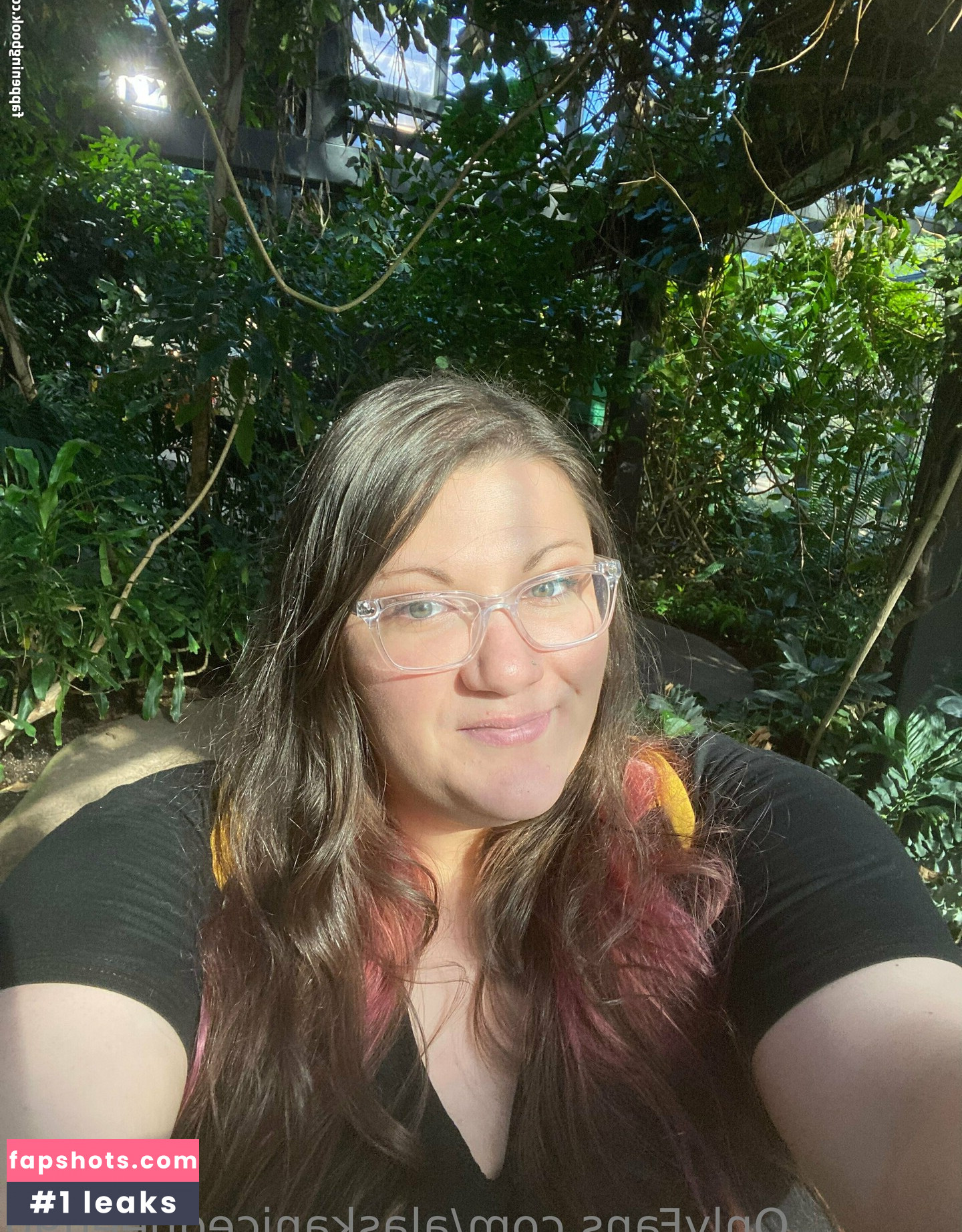 alaskanicequeen90 Filtración Desnuda OnlyFans Foto #2 - Fapshots