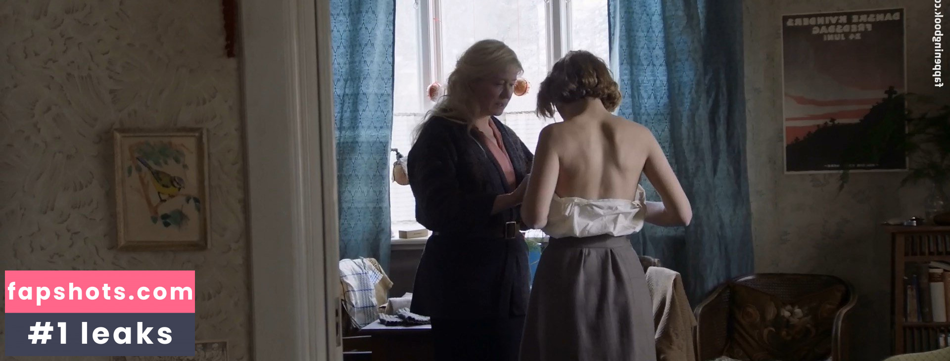 Alba August gallery photo #3