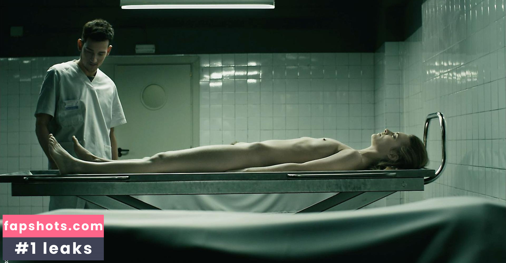 Alba Ribas gallery photo #15