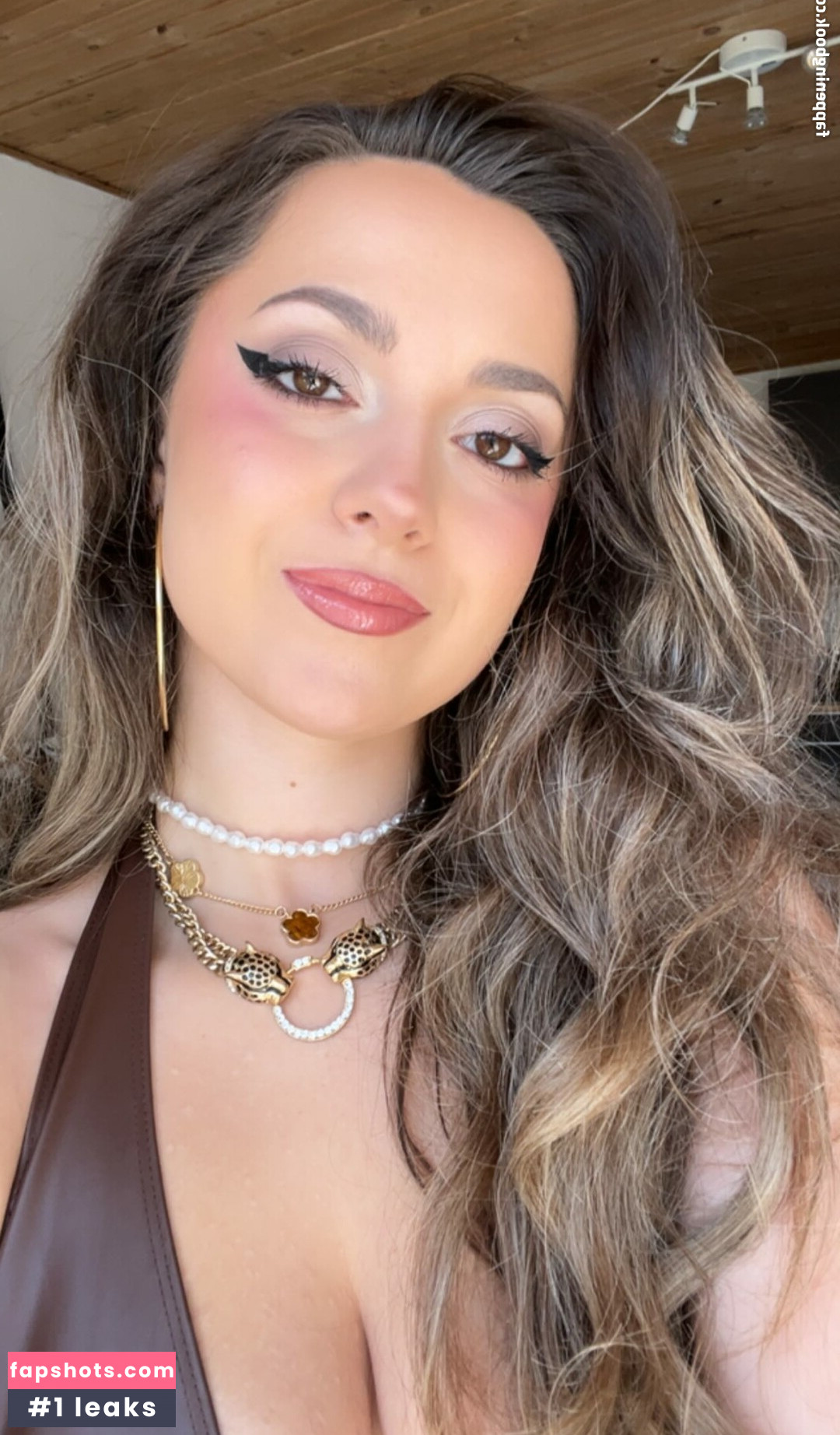 albinaofficial Nude Leaks OnlyFans Photos #2 - Fapshots