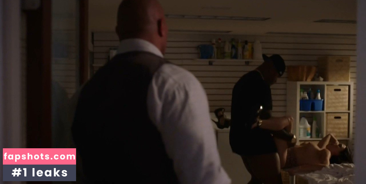 Alea Figueroa gallery photo #8