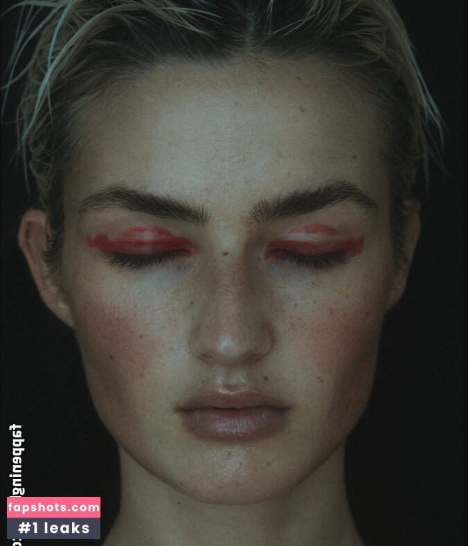 aleandrafrerk / ale4ndra Nude Leaks OnlyFans Photos #6 - LeakJerk