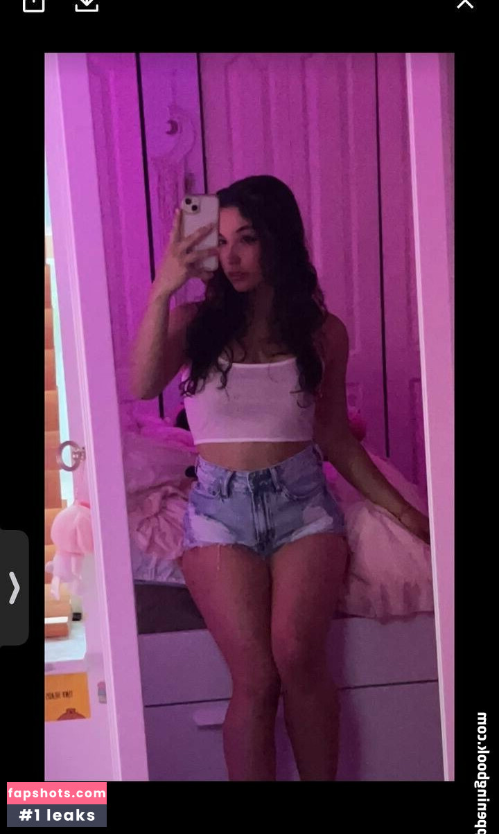 Alee Babe gallery photo #11