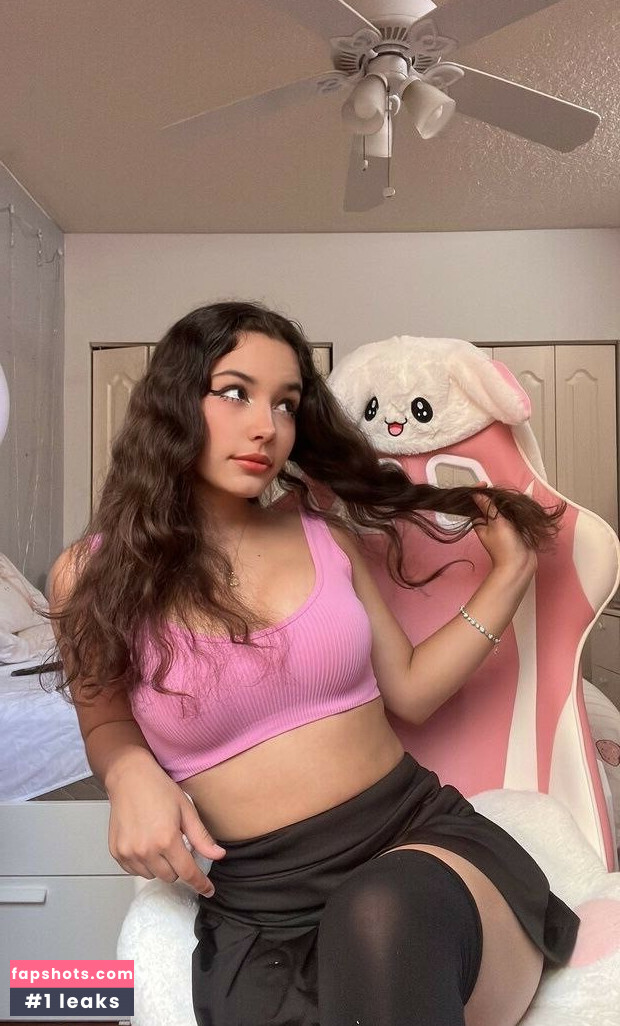 Alee Babe gallery photo #15