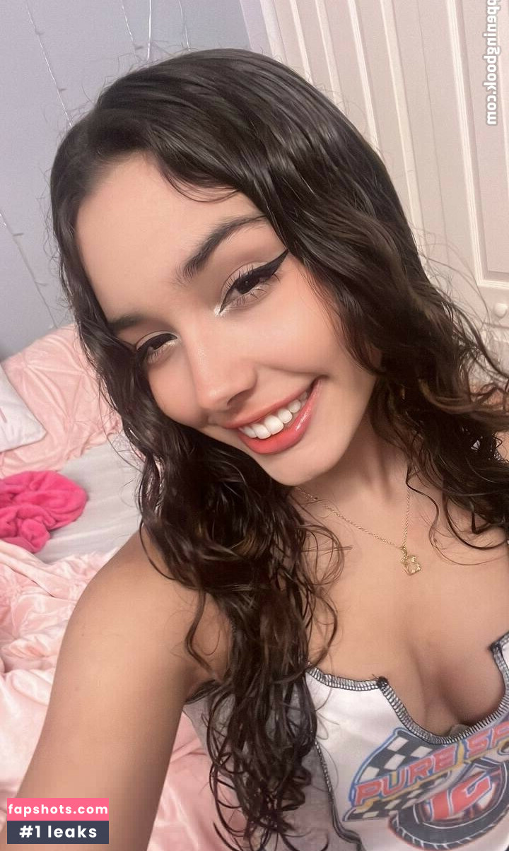 Alee Babe gallery photo #17