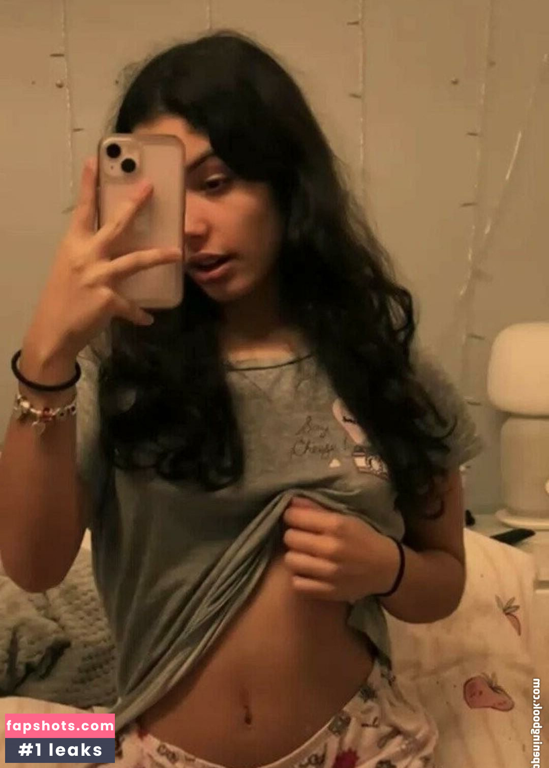 Alee Babe gallery photo #3