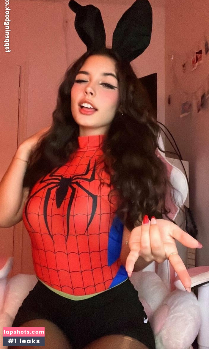 Alee Babe gallery photo #27