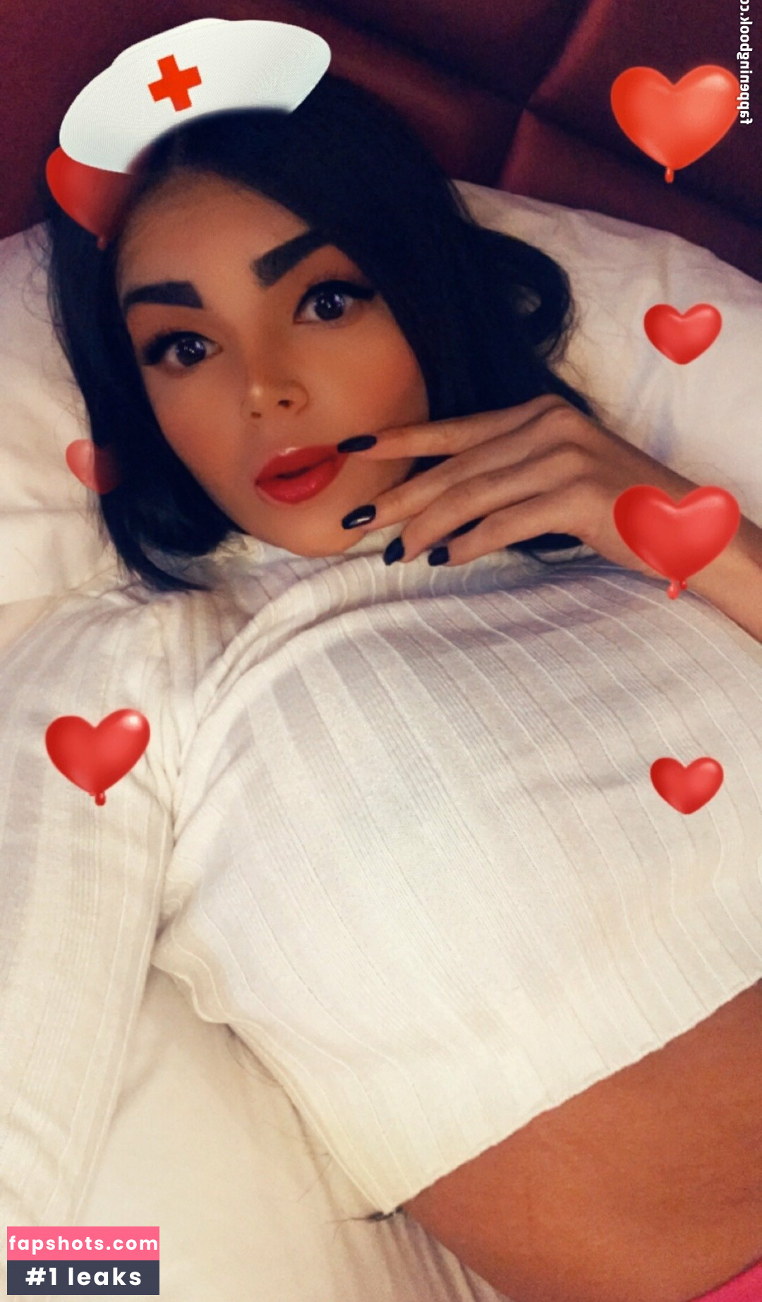 Aleira Avendaño gallery photo #27