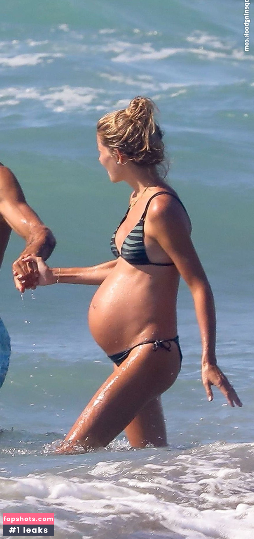 Alejandra Fazio gallery photo #31