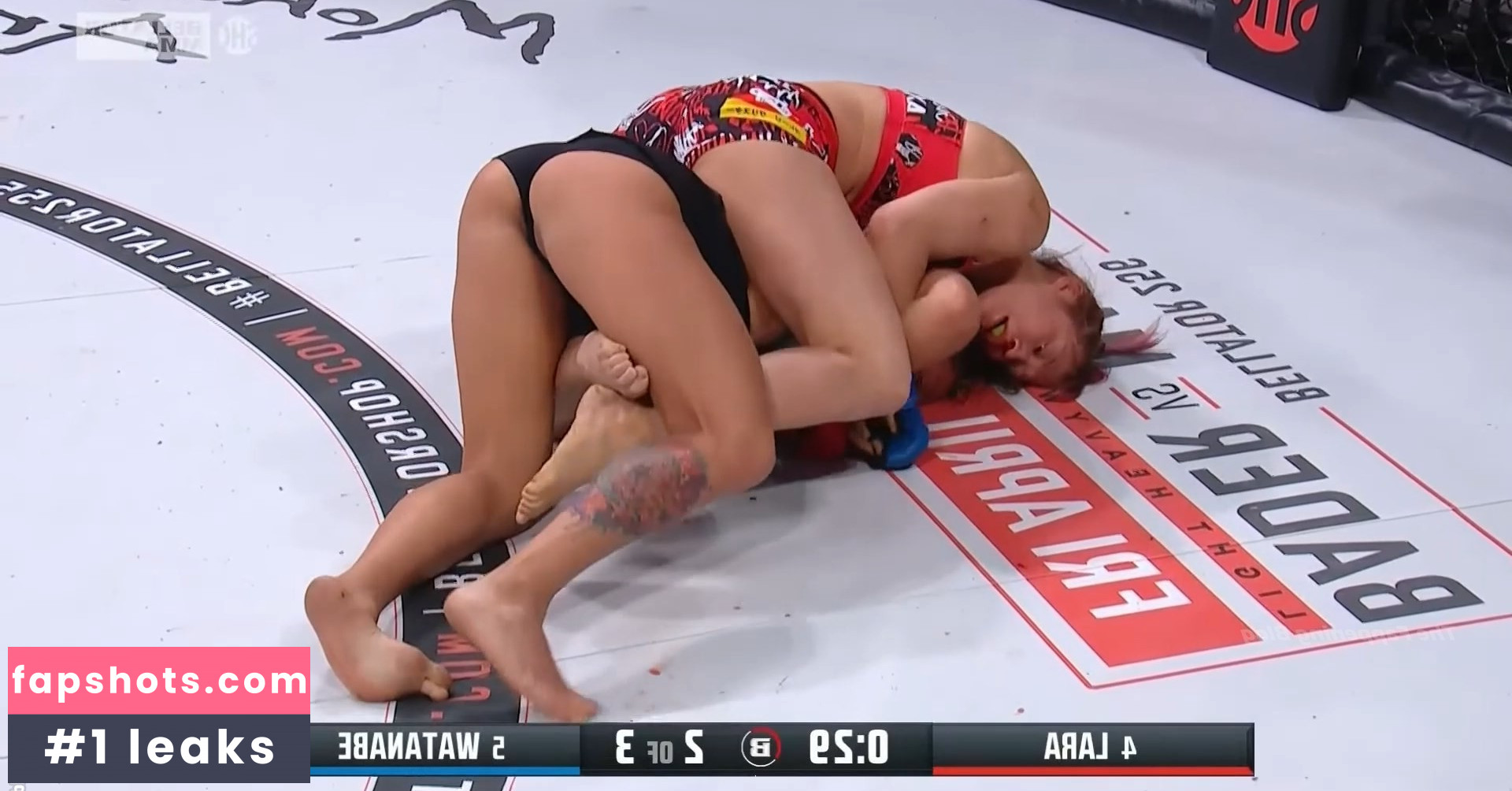 Alejandra Lara gallery photo #4