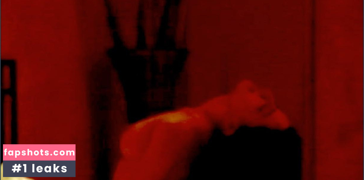 Alejandra Mena gallery photo #9