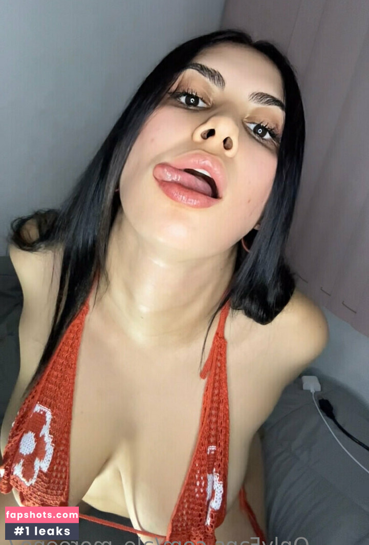 Alejandra Moreno gallery photo #10