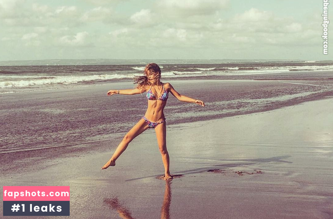 Alejandra Onieva gallery photo #18