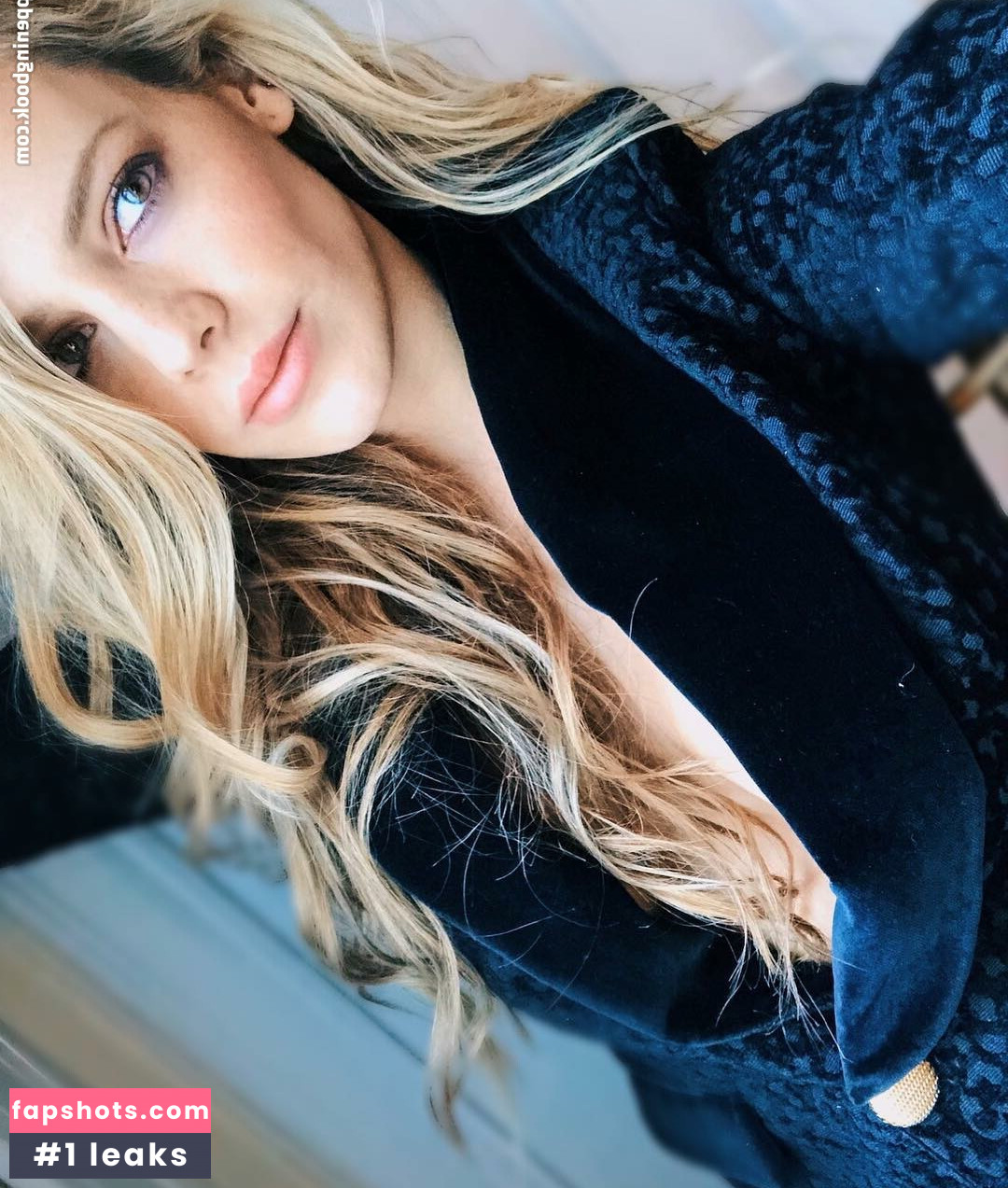 Alejandra Onieva gallery photo #19