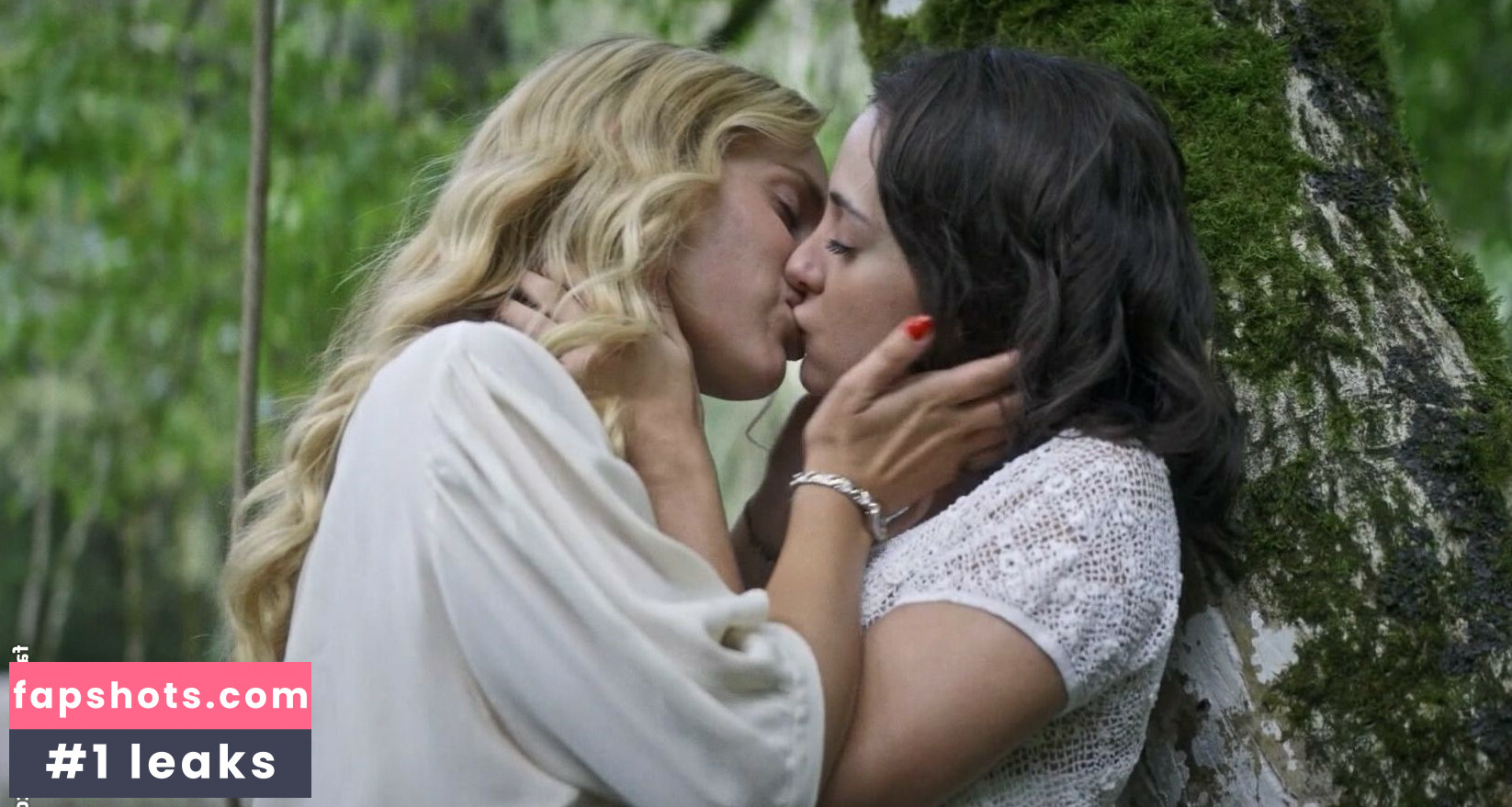 Alejandra Onieva gallery photo #3