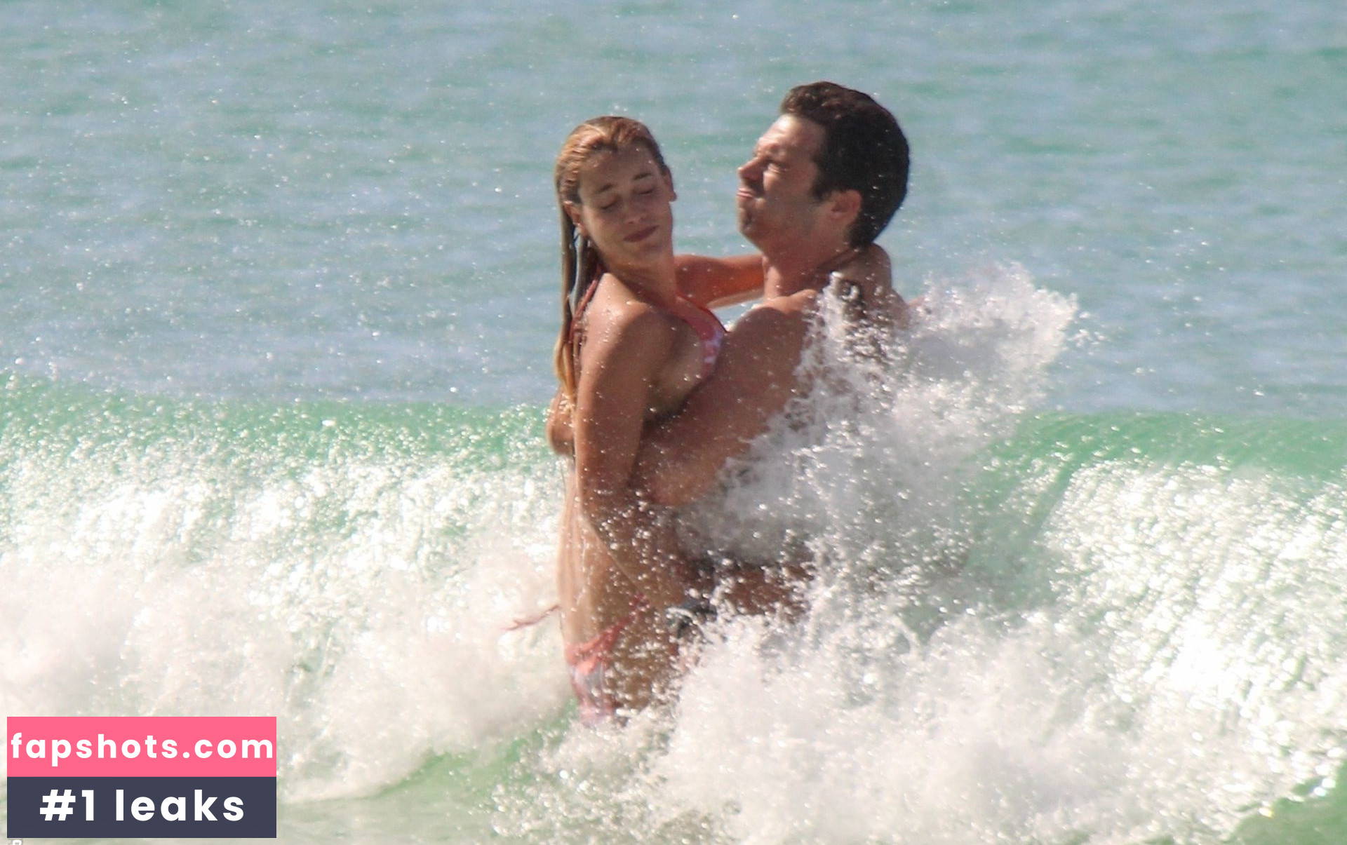 Alejandra Onieva gallery photo #44