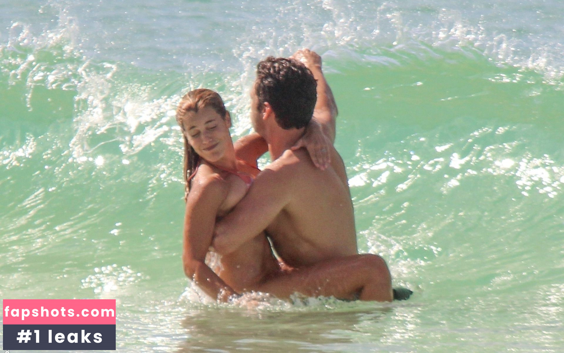 Alejandra Onieva gallery photo #48